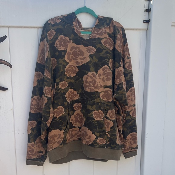 We The Free It’s a Vibe Printed Hoodie - Picture 4 of 7